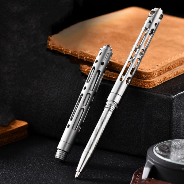 Mini Titanium Alloy Tactical Pen Multifunctional Tungsten Steel Tip Window Breaker Tool Outdoor Self-Defense Pen Main
